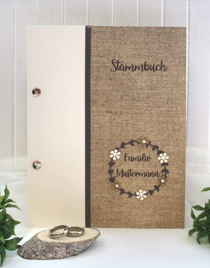 Stammbuch mit Namen Leinenoptik und Blütenkranz 12030, A5, zum kleinen Preis