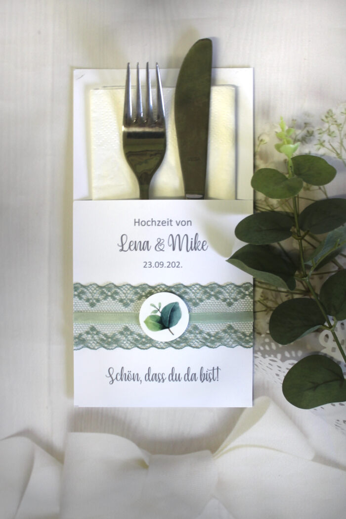 Bestecktasche zur Hochzeit "Eukalyptusblatt" mit echter Spitze, personalisiert Design 423