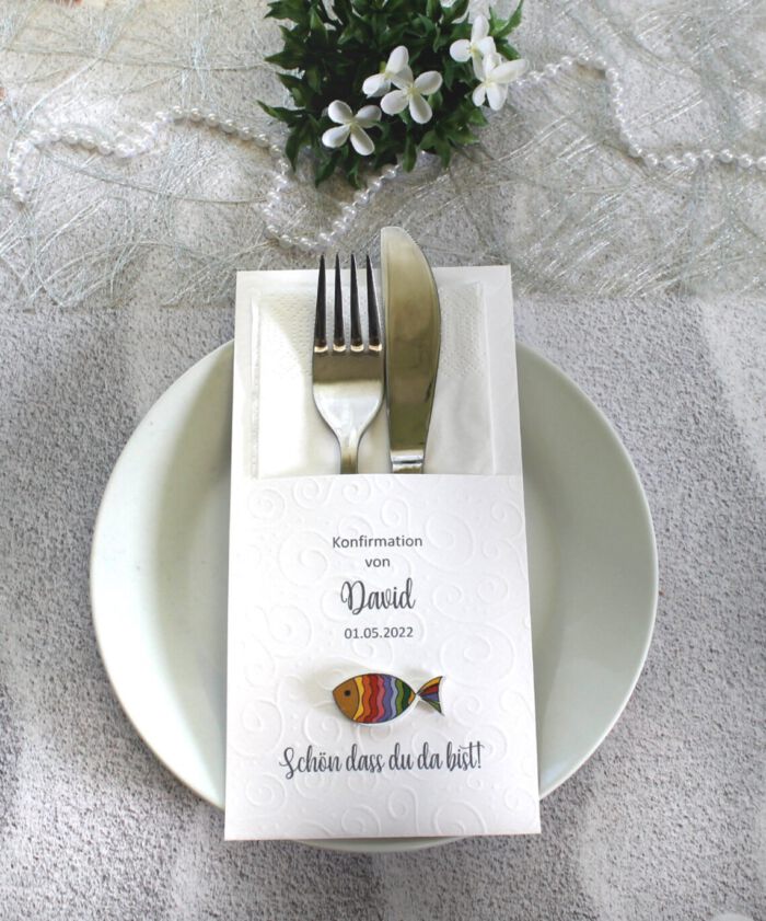 Bestecktasche zur Konfirmation-Kommunion oder Taufe "Regenbogenfisch Holz" personalisiert, Design 5007