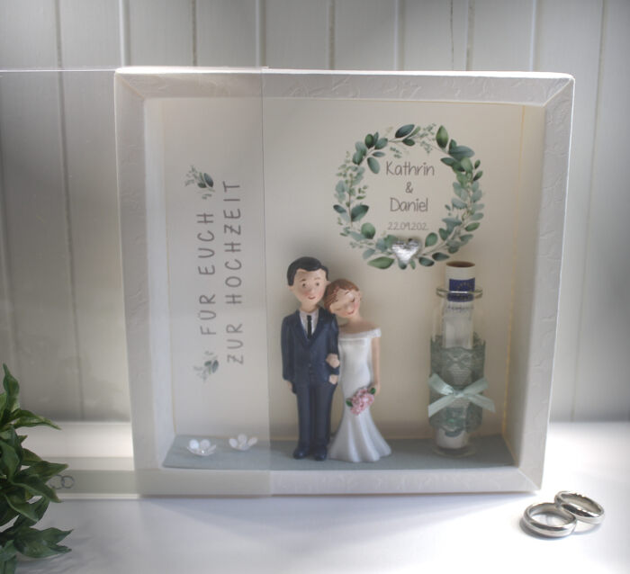 Geschenkschachtel als Rahmen zur "Hochzeit" Eukalyptus mit transparentem Schiebedeckel, hochwertige Qualität, personalisiert, Design 8003 – Bild 2