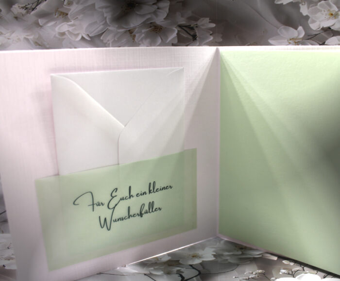 Glückwunschkarte zur Hochzeit "Eukalyptuskranz mit Herz" personalisiert innen mit Geldscheinfach Design 115 – Bild 2