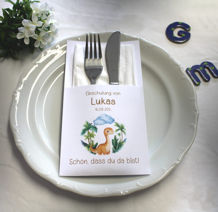 Bestecktasche zur Einschulung "Dino" personalisiert, Design 805